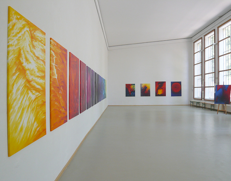 Ausstellungsansichten Gisela Brunke Mayerhofer Kunstlerin